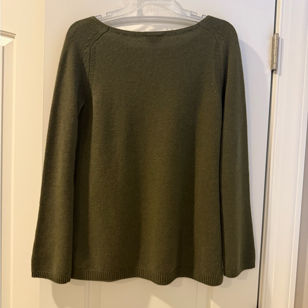 Talbots Classic Cashmere Olive Crew Neck Sweater